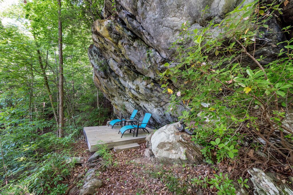 Photo of Others in Dahlonega