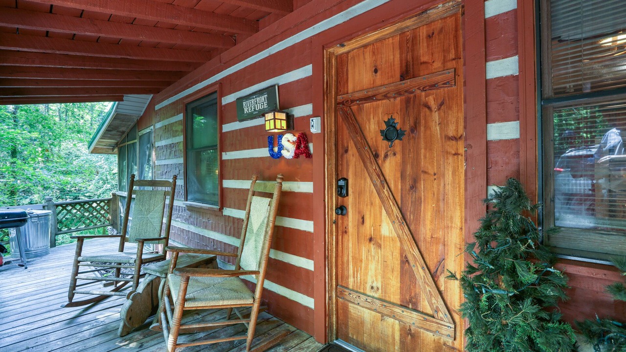 Photo of Patio Balcony in Sevierville