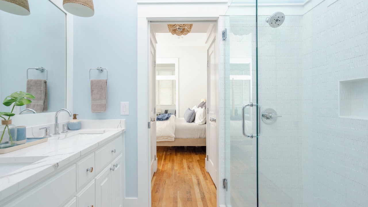 Photo of Bathroom in Sunnyside