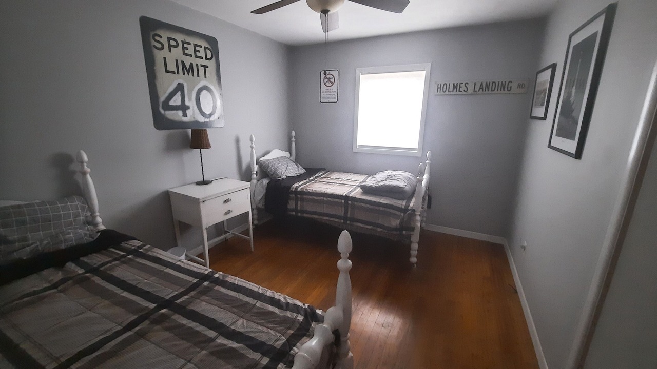 Photo of Bedroom in Cape May Court House