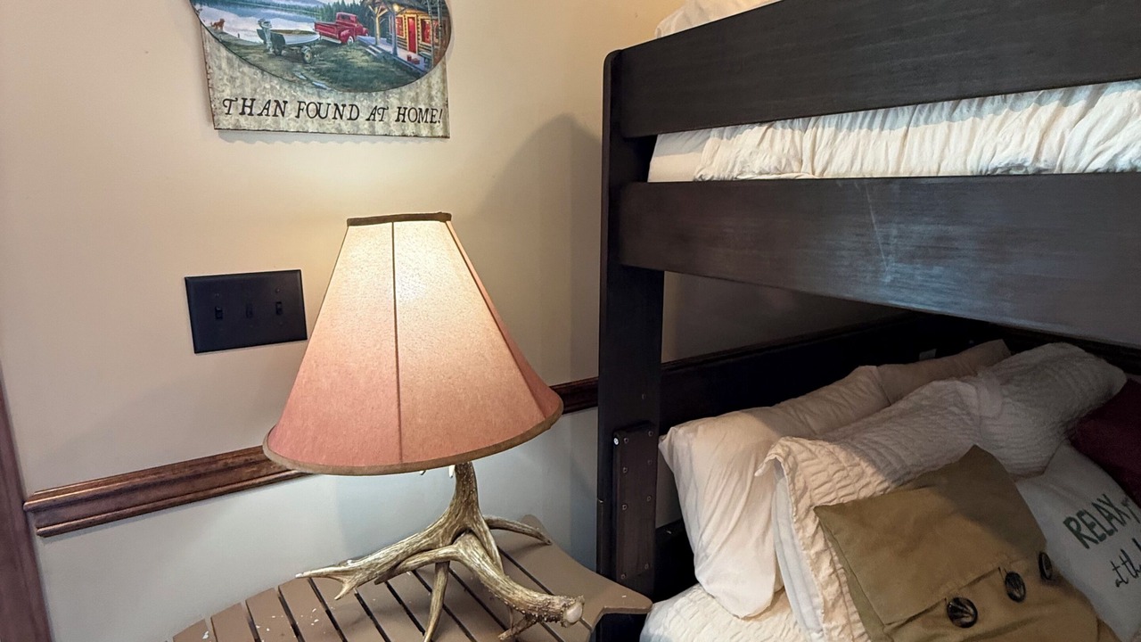 Photo of Bedroom in Robbinsville