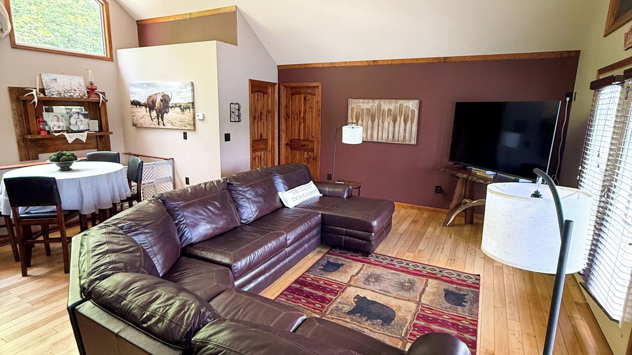 Photo of Livingroom in Robbinsville