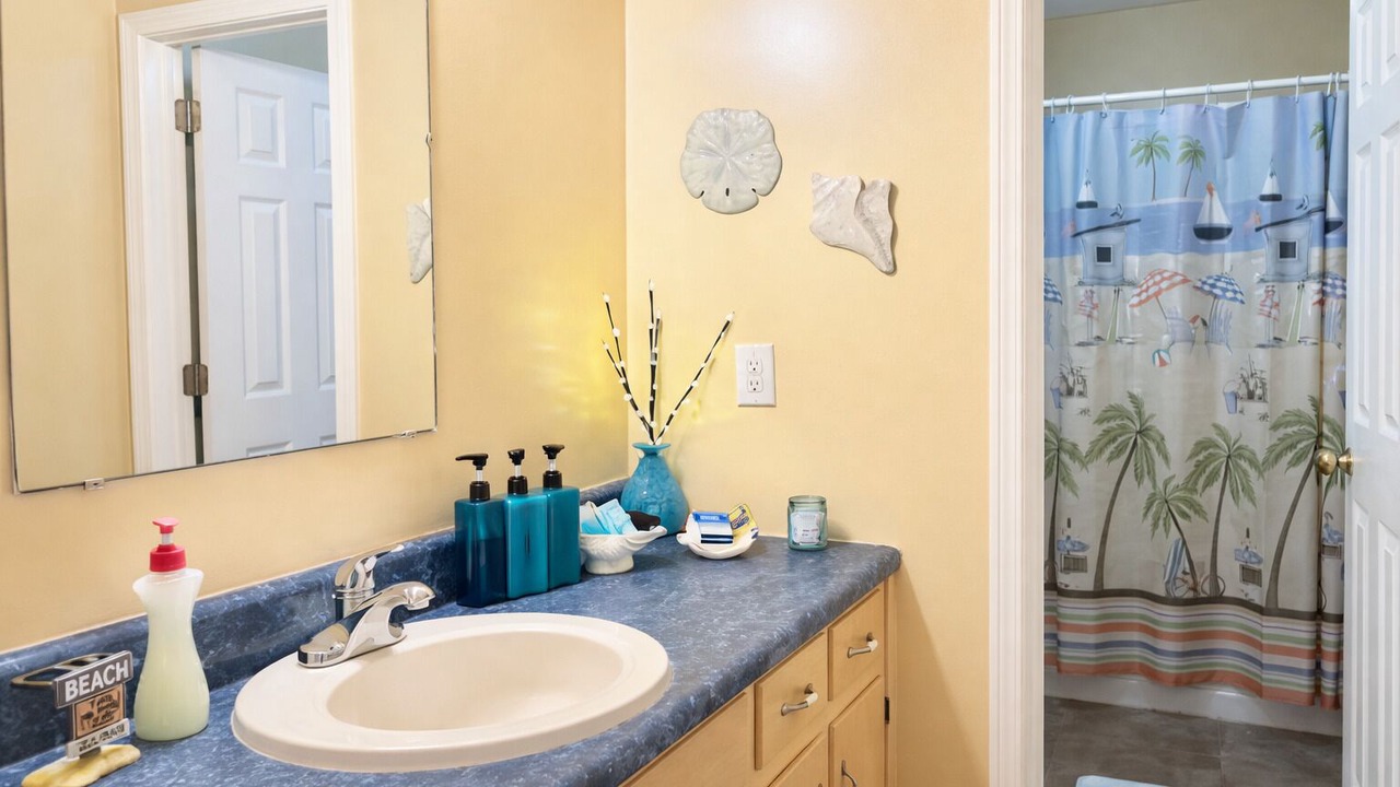 Photo of Bathroom in Dauphin Island