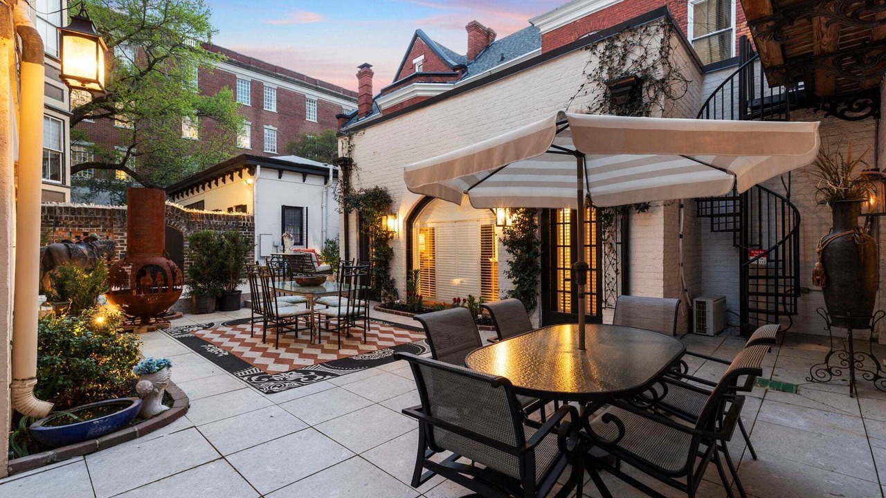 Photo of Outdoor in Historic Downtown Savannah