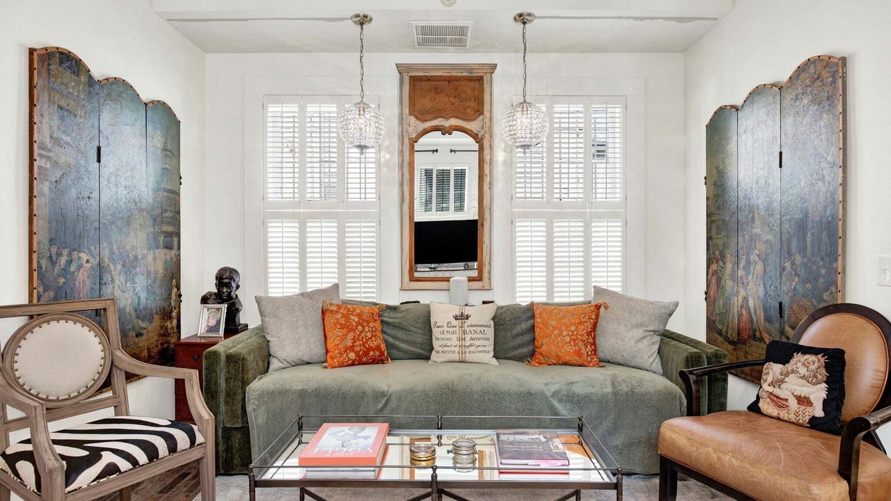 Photo of Livingroom in Historic Downtown Savannah