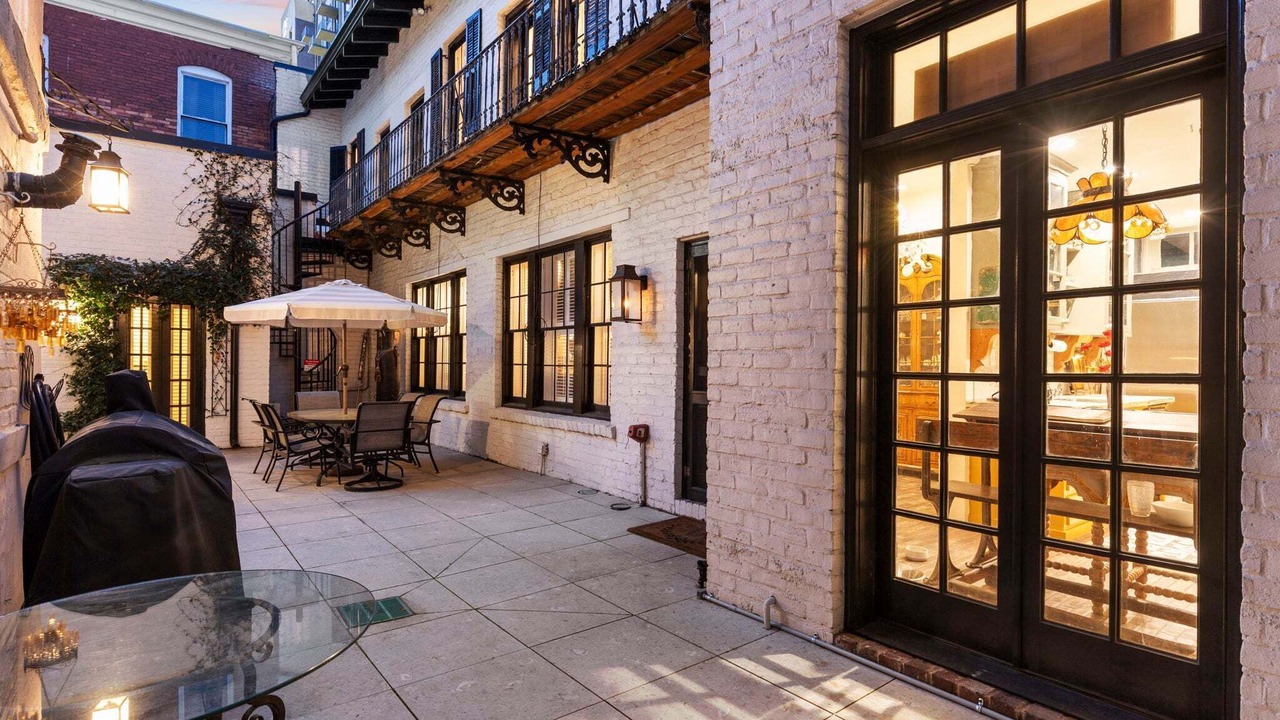 Photo of Outdoor in Historic Downtown Savannah