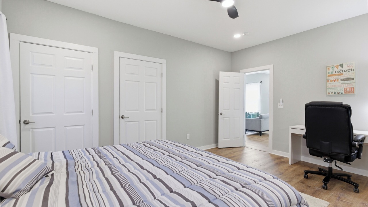 Photo of Bedroom in East Point