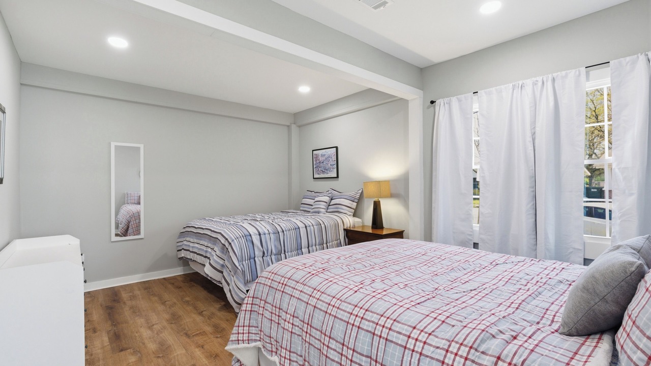 Photo of Bedroom in East Point