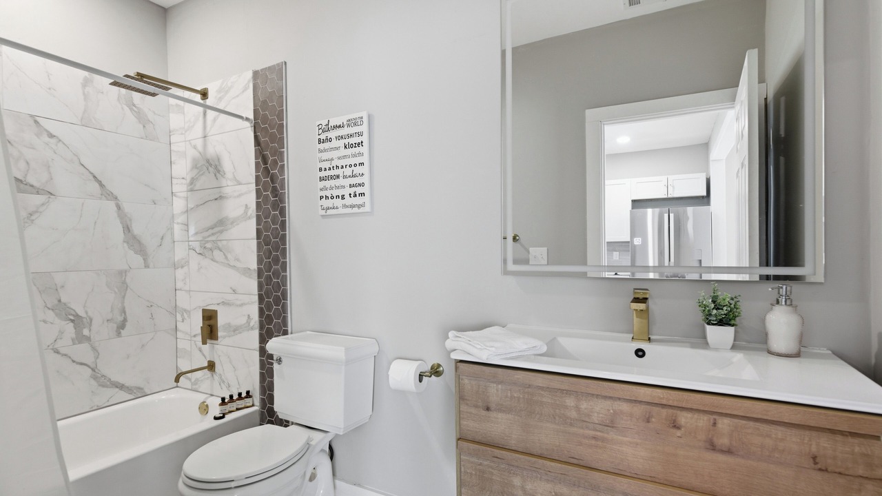 Photo of Bathroom in East Point