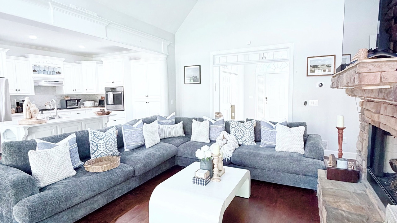 Photo of Livingroom in Church Street
