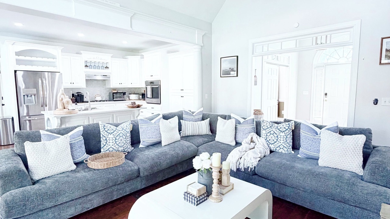 Photo of Livingroom in Church Street