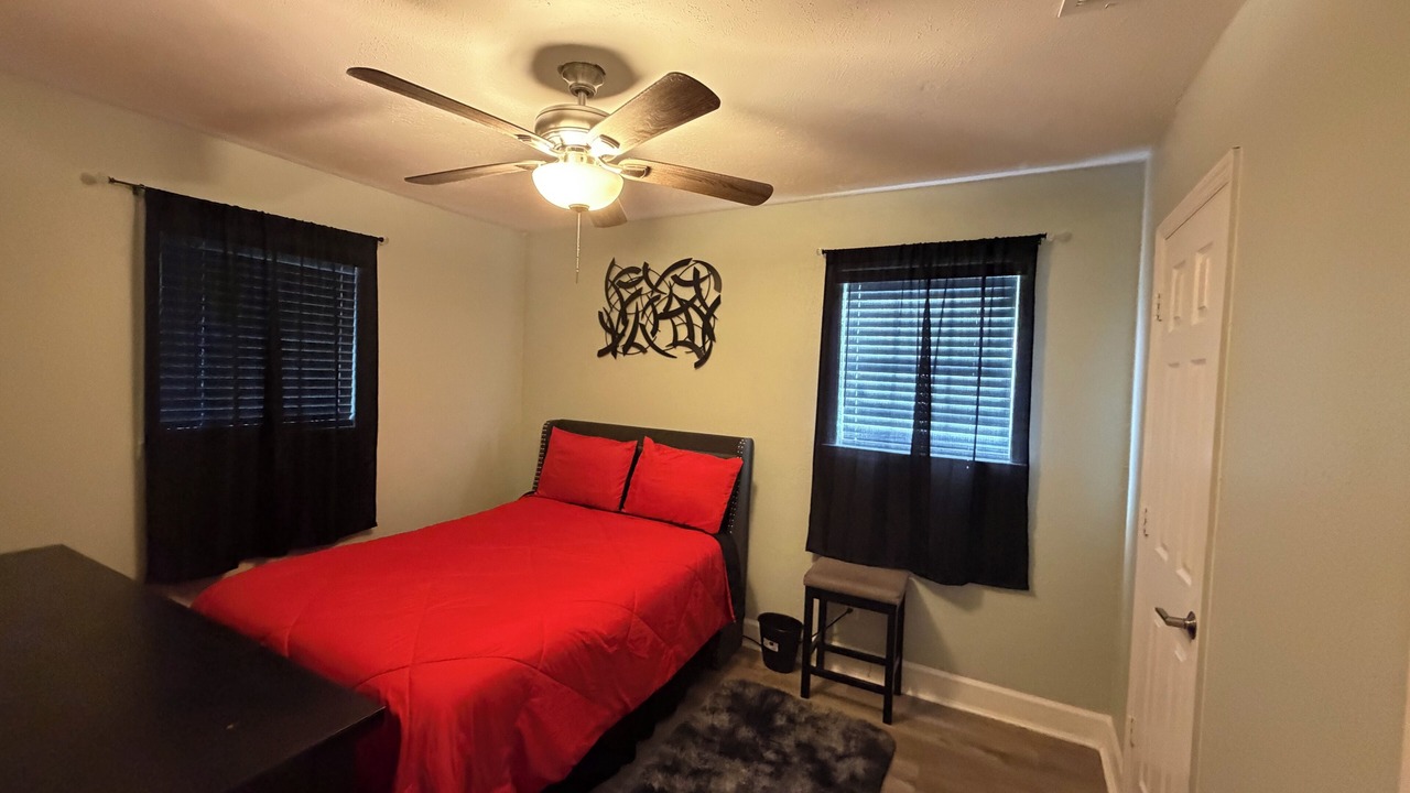 Photo of Bedroom in Albany