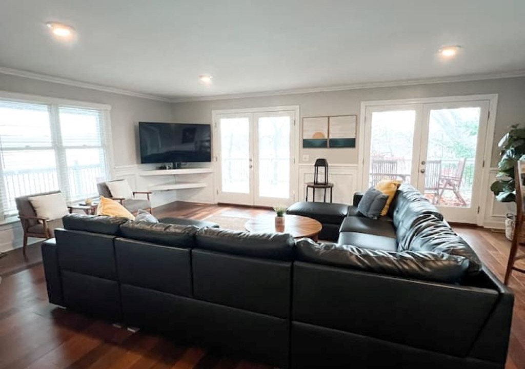 Photo of Livingroom in Belmont