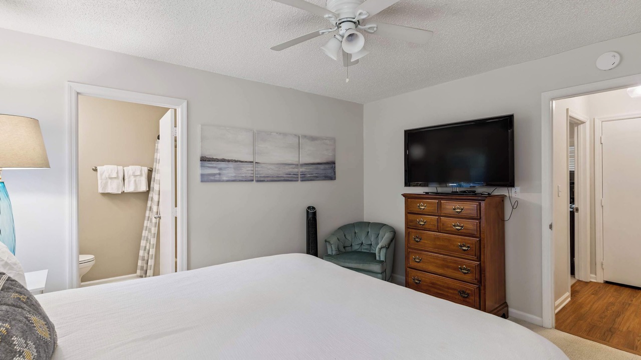Photo of Bedroom in Saint Simons Heights