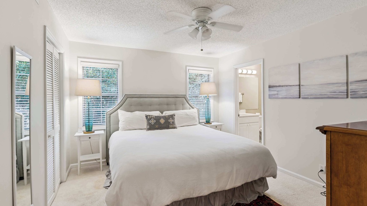 Photo of Bedroom in Saint Simons Heights