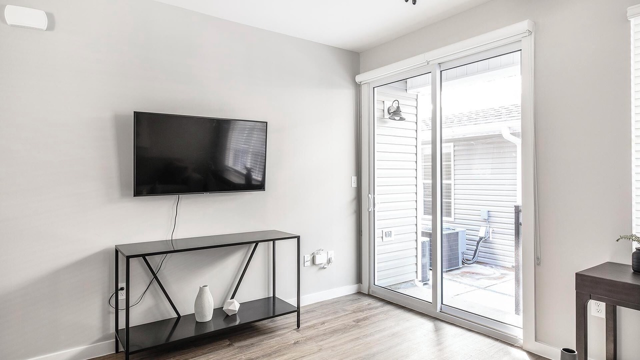 Photo of Livingroom in Madison
