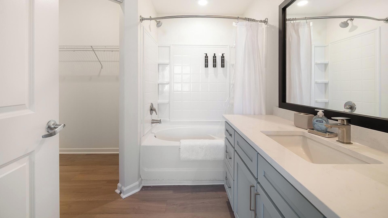 Photo of Bathroom in Port Wentworth