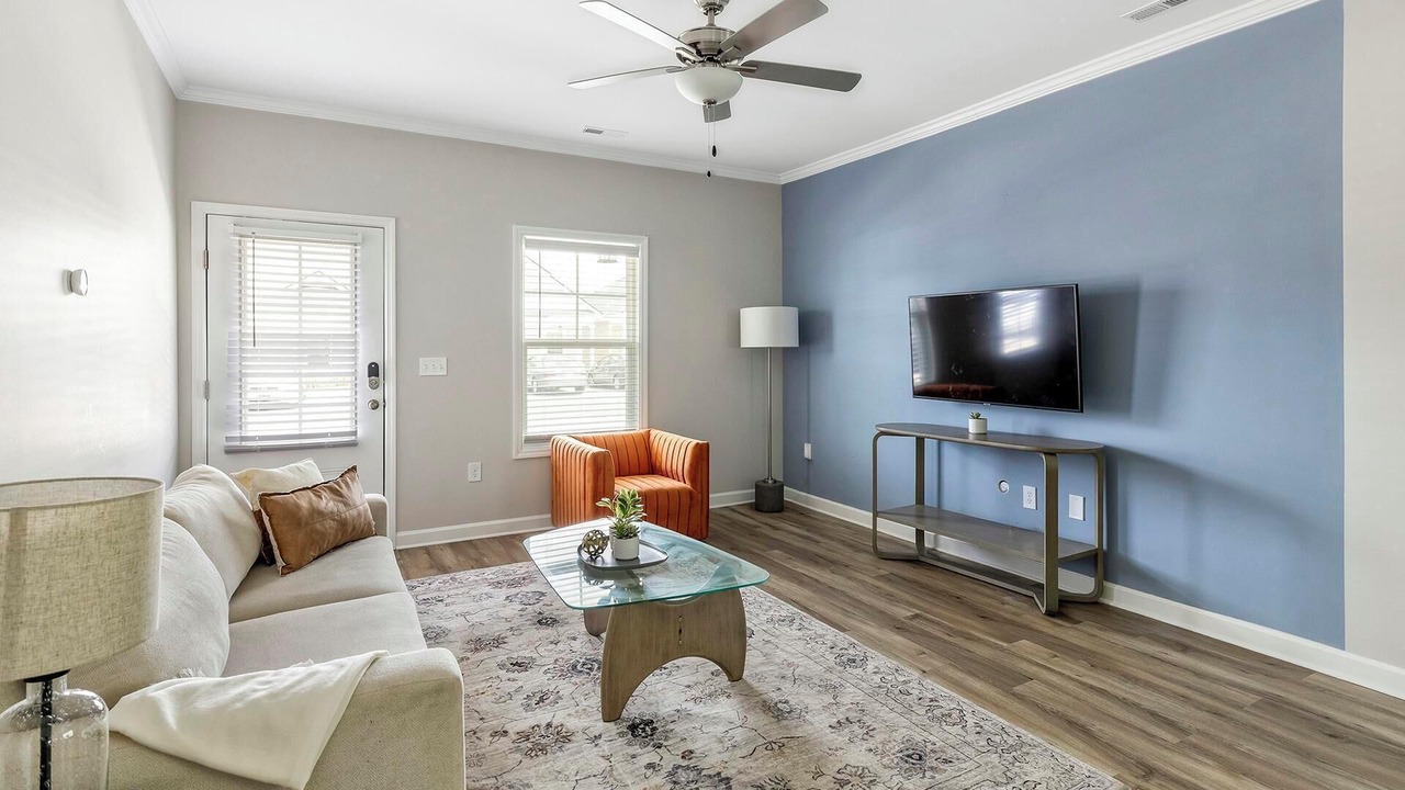 Photo of Livingroom in Huntsville