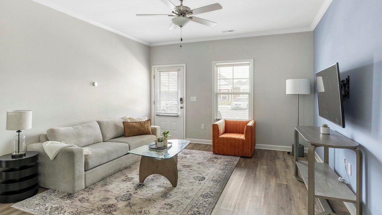 Photo of Livingroom in Huntsville