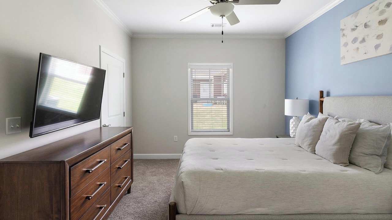 Photo of Bedroom in Huntsville