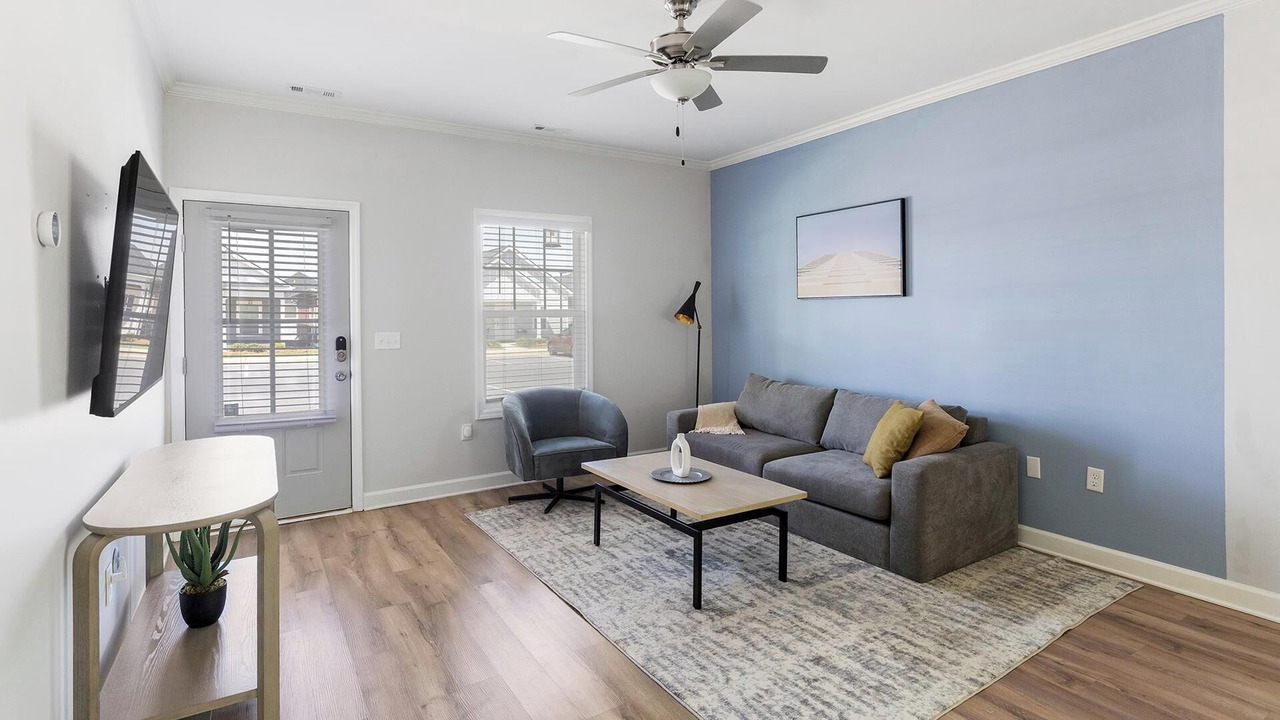 Photo of Livingroom in Huntsville