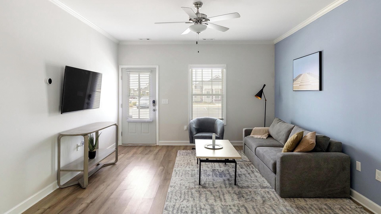 Photo of Livingroom in Huntsville