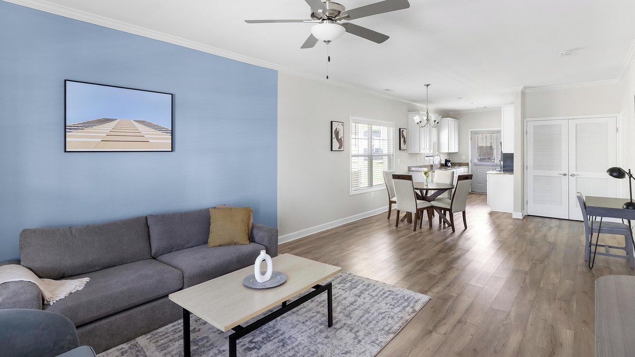 Photo of Livingroom in Huntsville