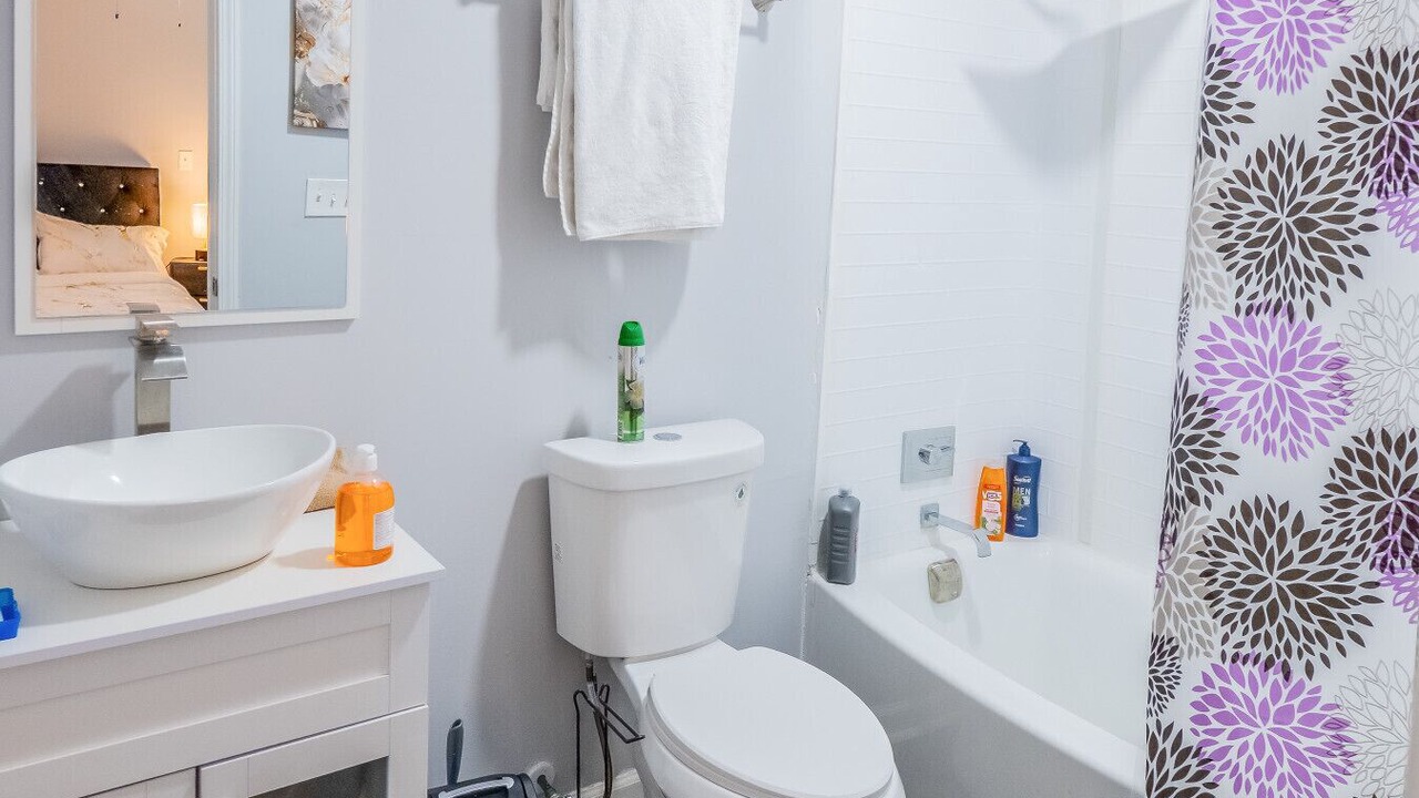 Photo of Bathroom in Church Street