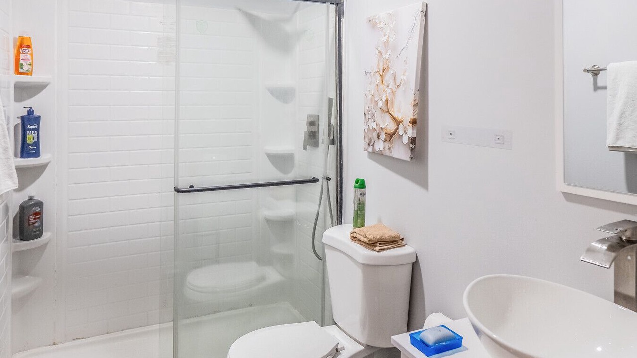 Photo of Bathroom in Church Street