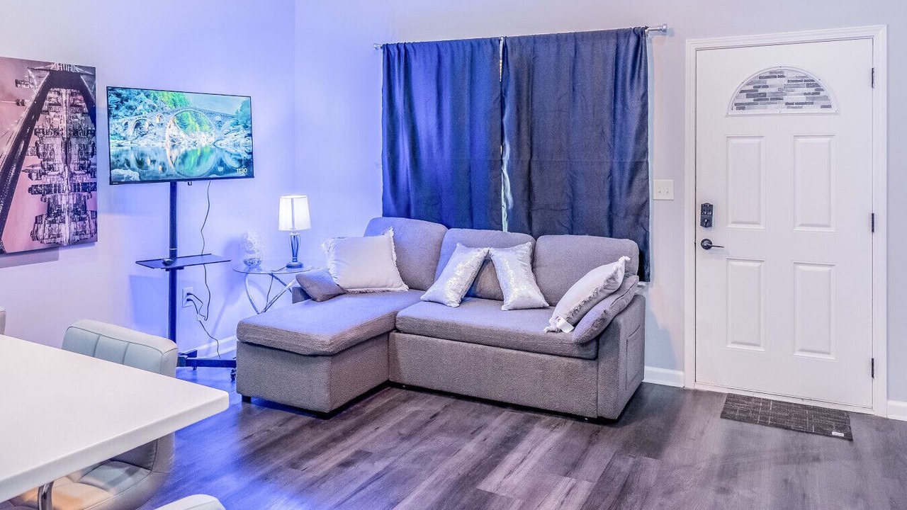 Photo of Livingroom in Church Street