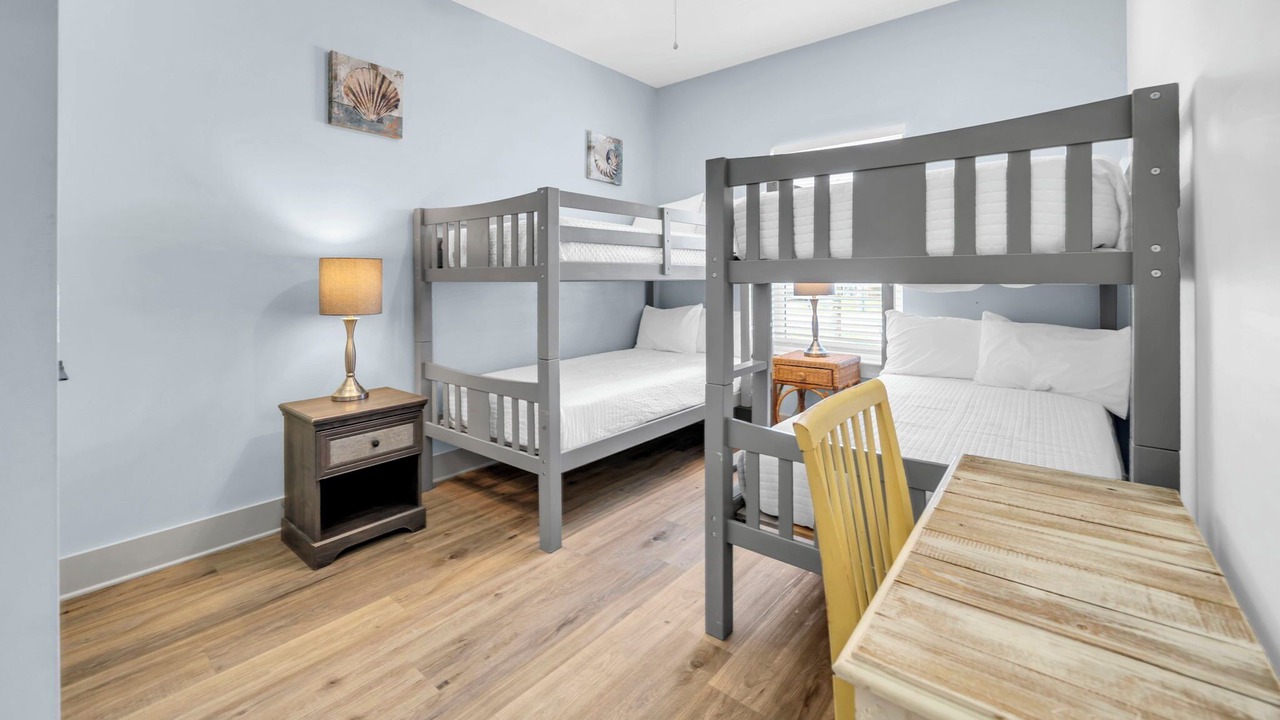 Photo of Bedroom in Inlet Beach Heights