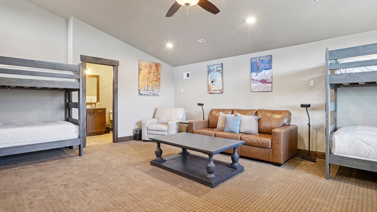 Photo of Livingroom in Park City