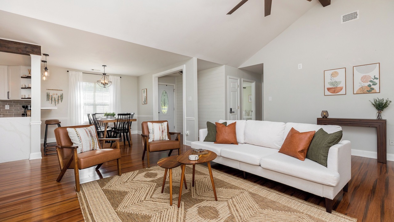 Photo of Bedroom in Warner Robins