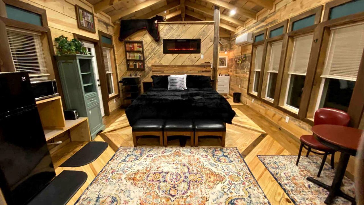 Photo of Bedroom in Jackson