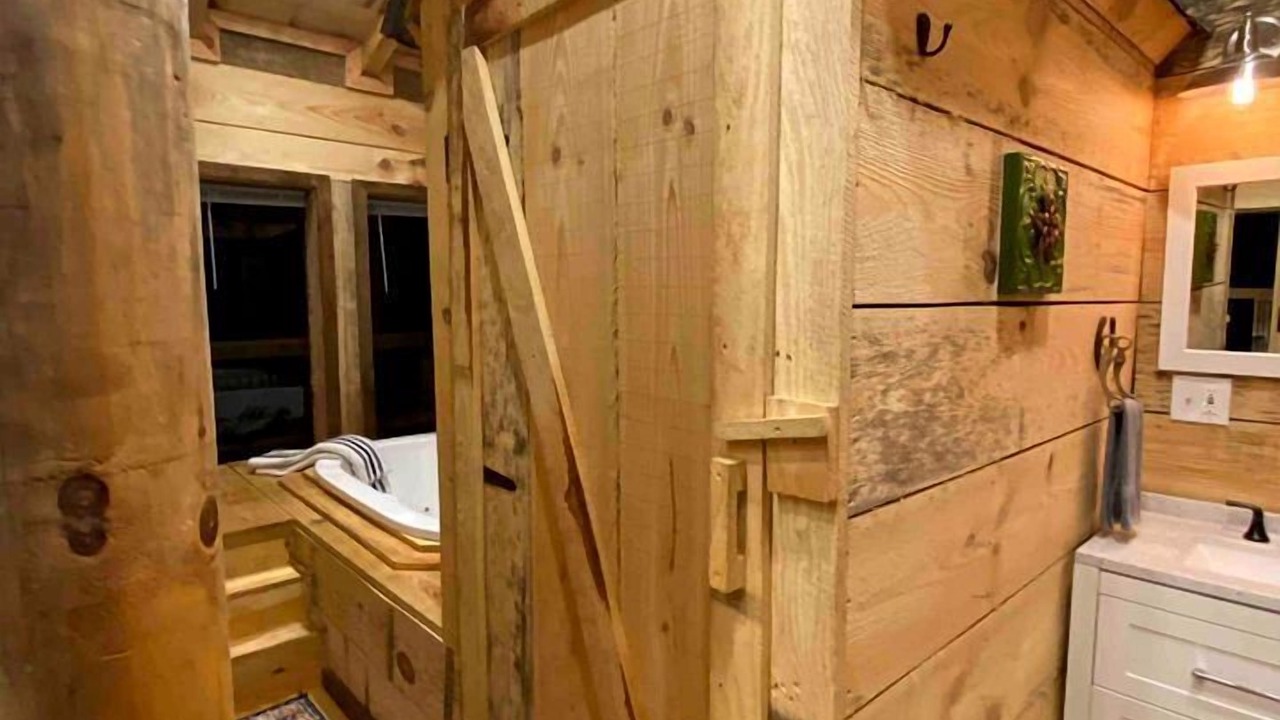 Photo of Bathroom in Jackson