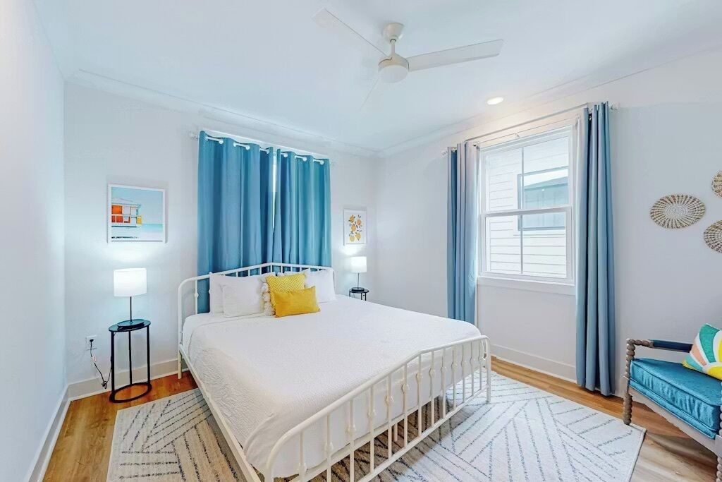 Photo of Bedroom in Sunset Bayou