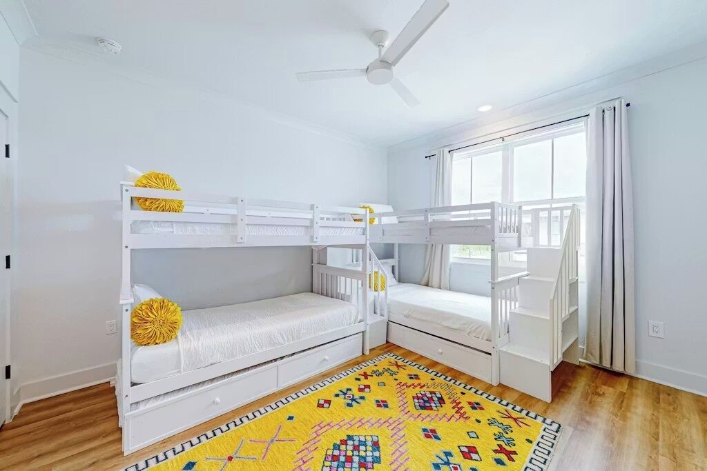 Photo of Bedroom in Sunset Bayou