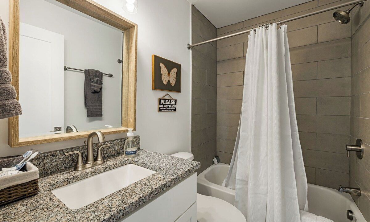 Photo of Bathroom in Woodfin
