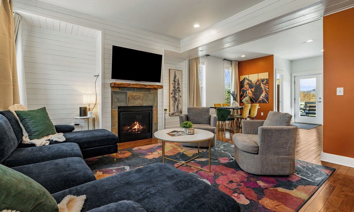 Photo of Livingroom in Woodfin