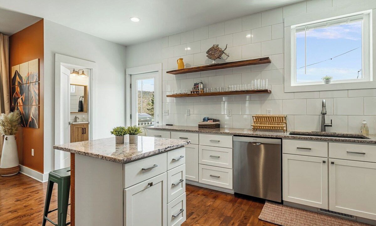 Photo of Kitchen in Woodfin