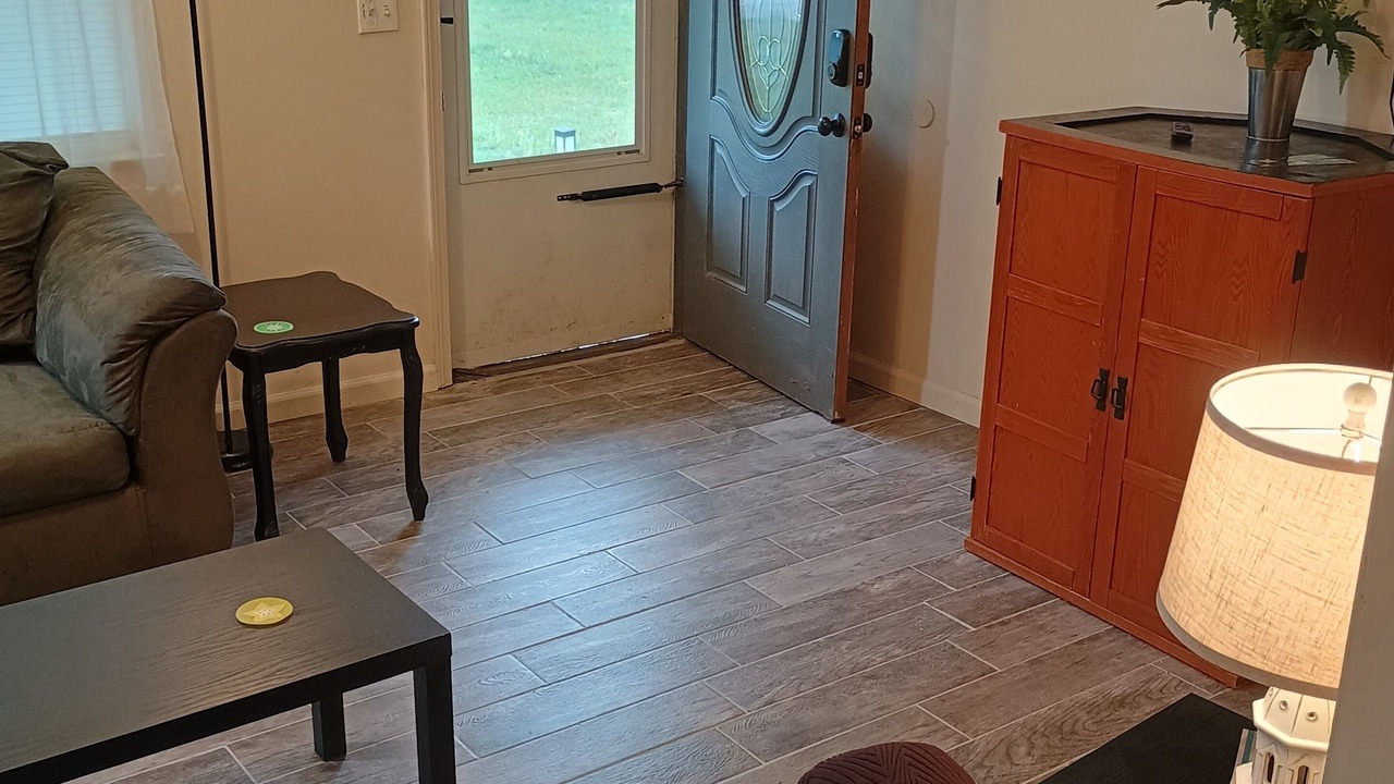 Photo of Livingroom in Greenwood