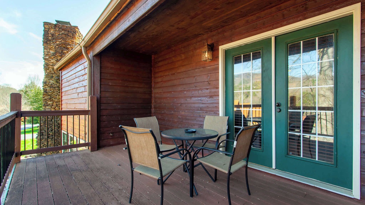 Photo of Others in White Oak Lodge