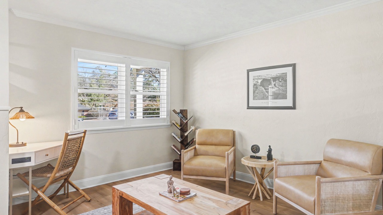 Photo of Livingroom in Killearn Estates