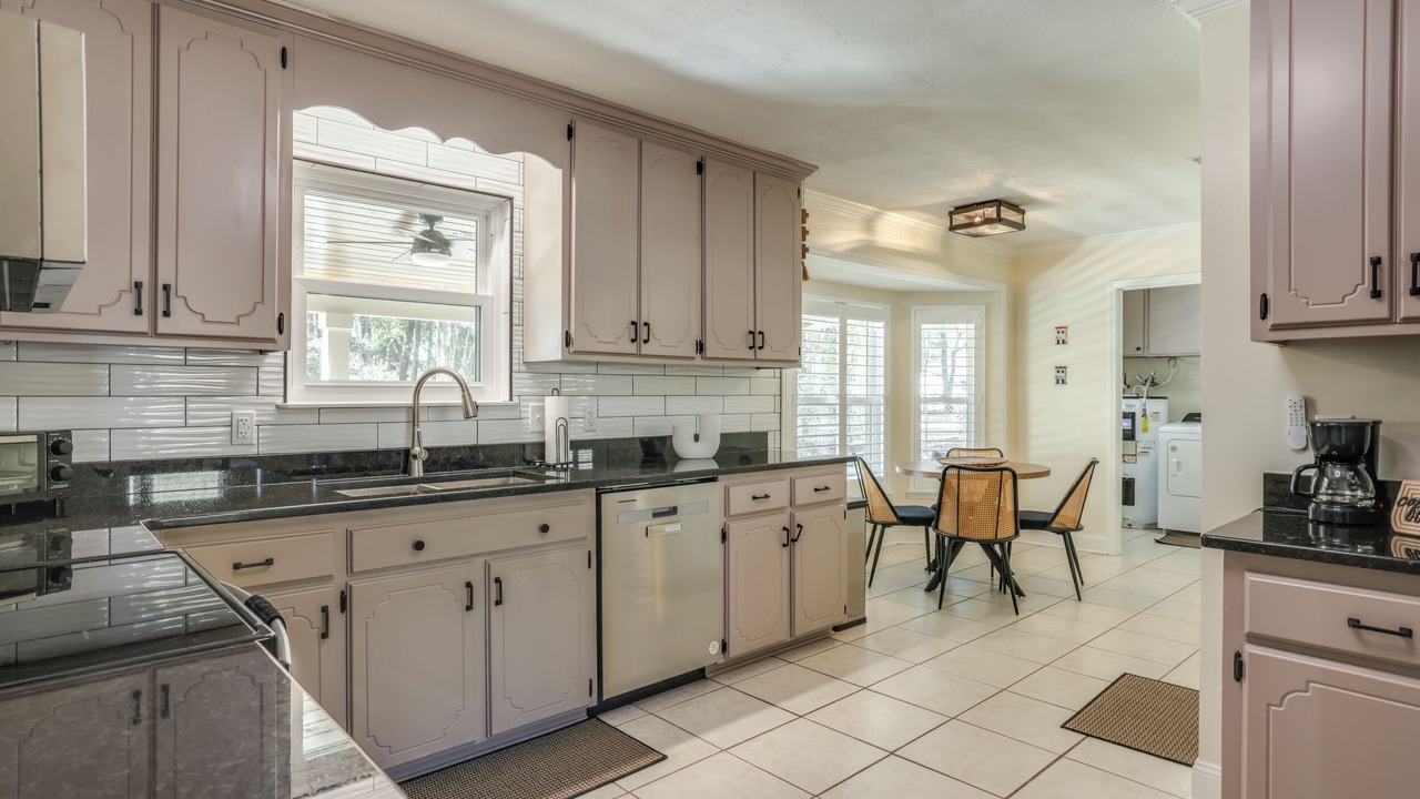 Photo of Kitchen in Killearn Estates