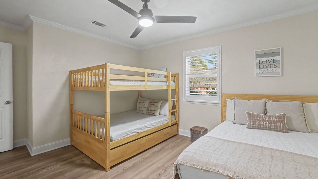 Photo of Bedroom in Killearn Estates