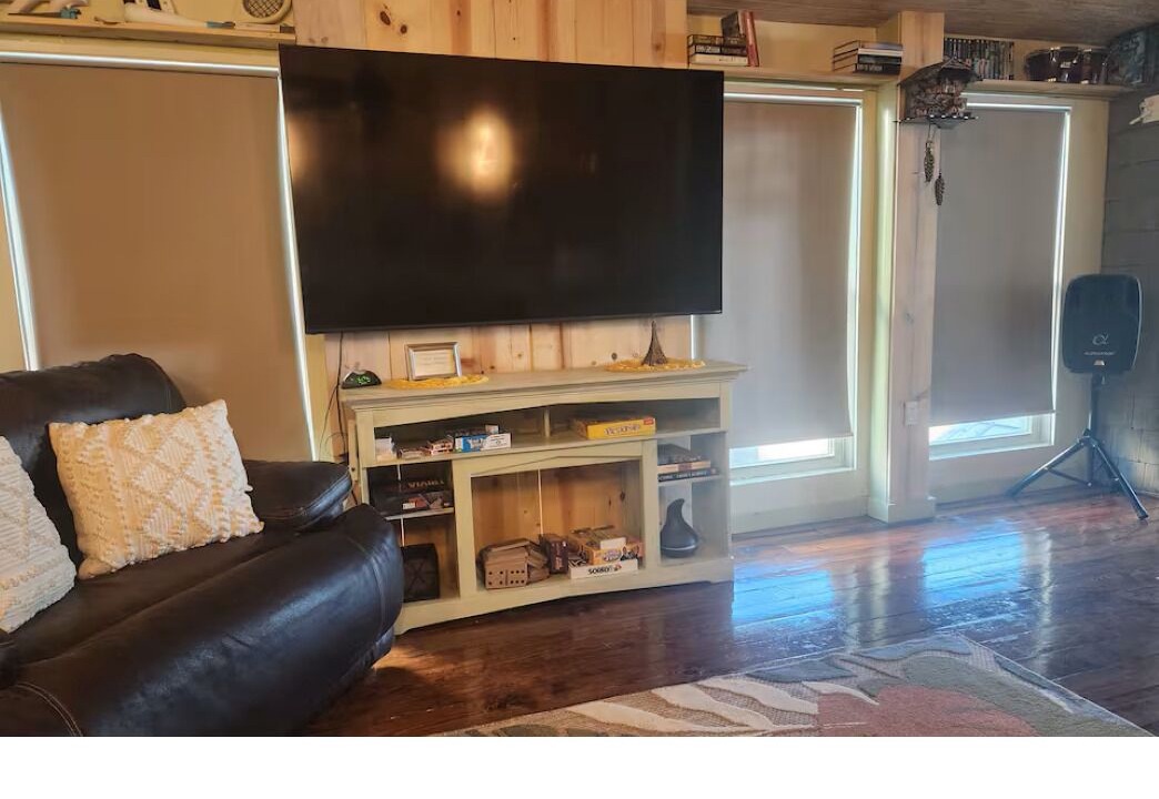 Photo of Livingroom in Long Beach
