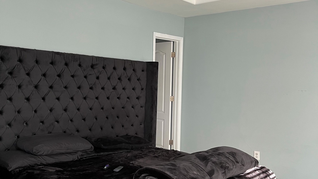 Photo of Bedroom in Riverdale
