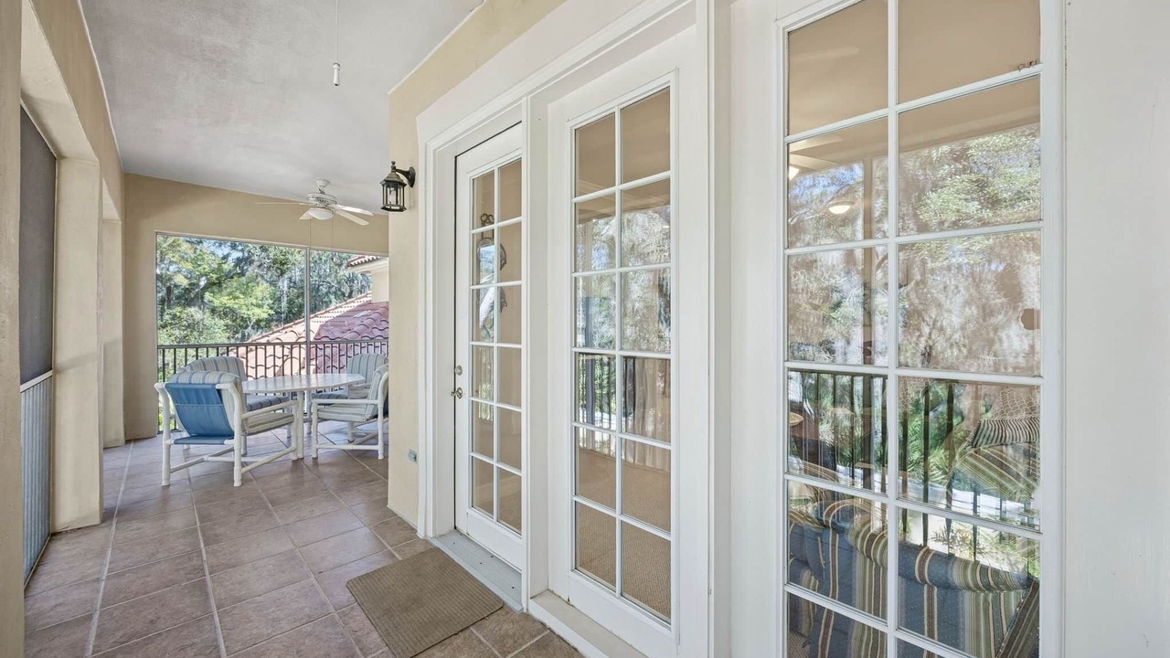 Photo of Patio Balcony in American Beach