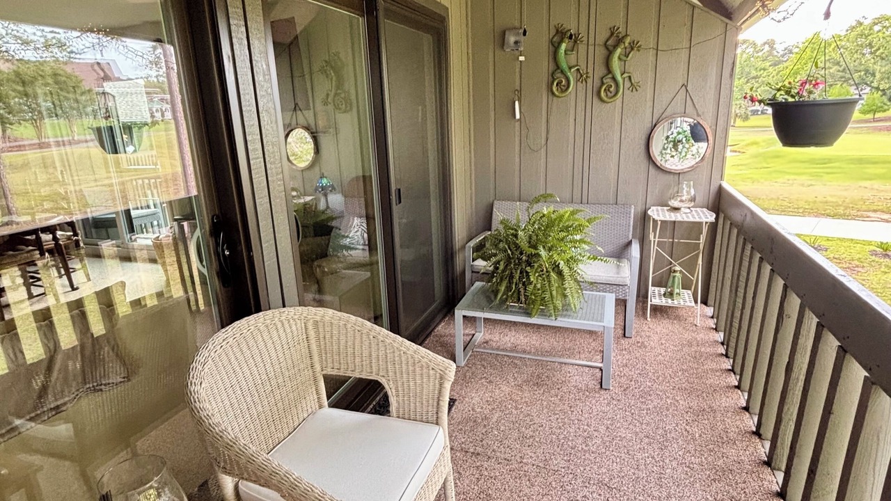 Photo of Patio Balcony in Diamondhead