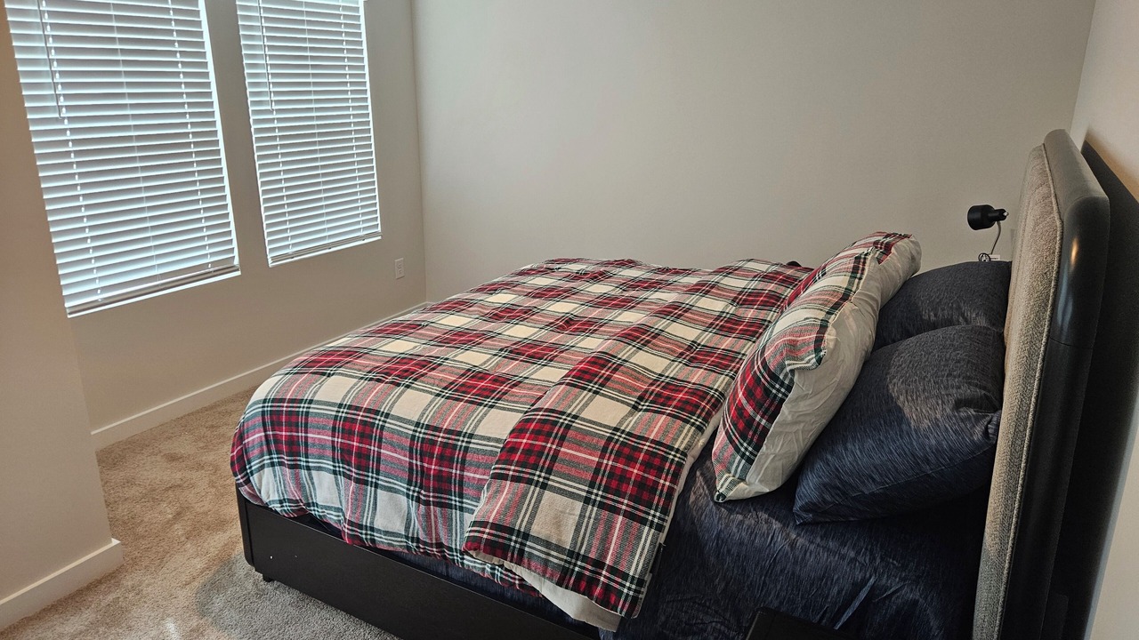 Photo of Bedroom in Fairburn